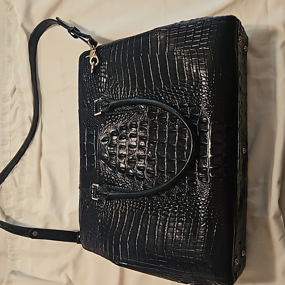 Brahmin Finley - Picture 4 of 5